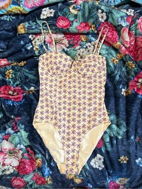Tory Burch Peach Label with Black Logo